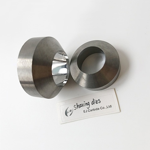 Tungsten carbide shaving dies