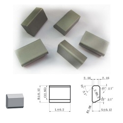 Tungsten carbide inserts for snow-cleaning machine